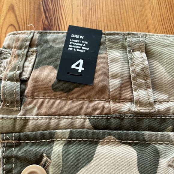 Brand New Slim Cargo Shorts, The Limited, Drew, Camo, size 4 - Picture 5 of 5